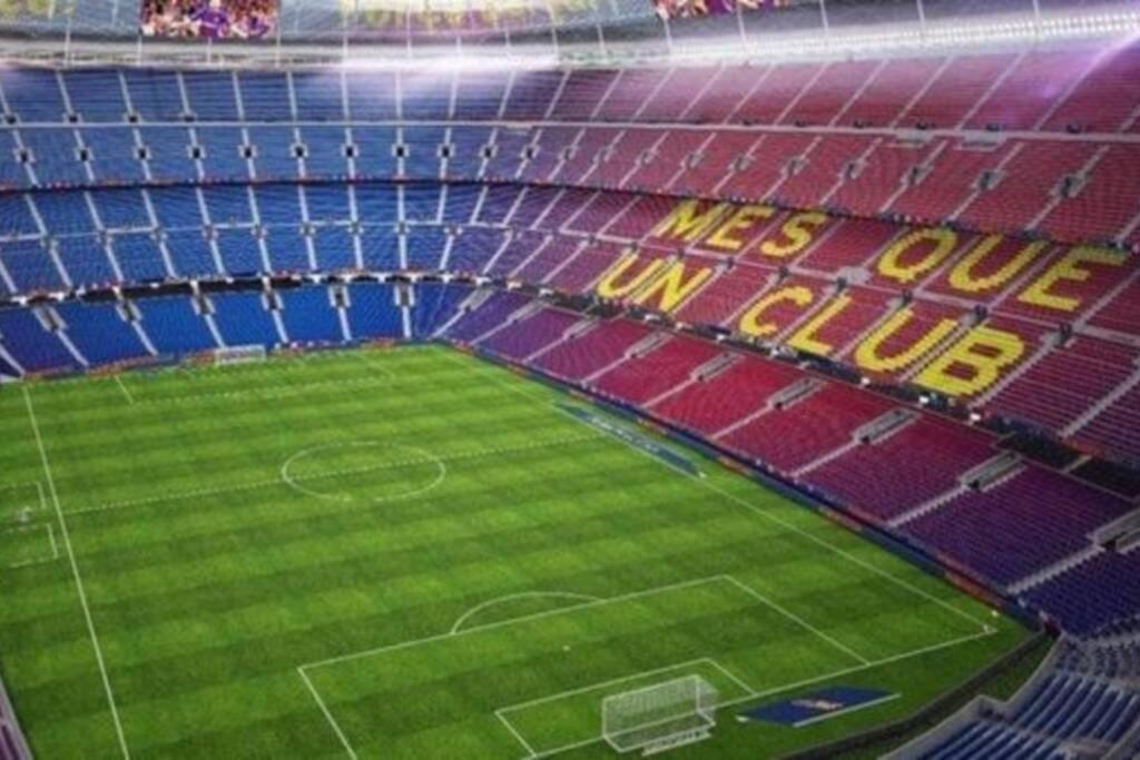 Habitaciones Camp Nou Apartment لوسبيتاليت دي يوبريغات المظهر الخارجي الصورة