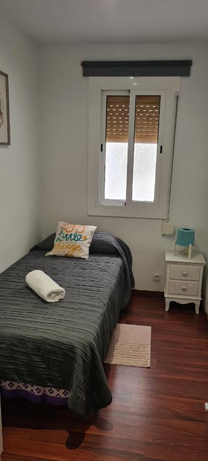 Habitaciones Camp Nou Apartment لوسبيتاليت دي يوبريغات المظهر الخارجي الصورة
