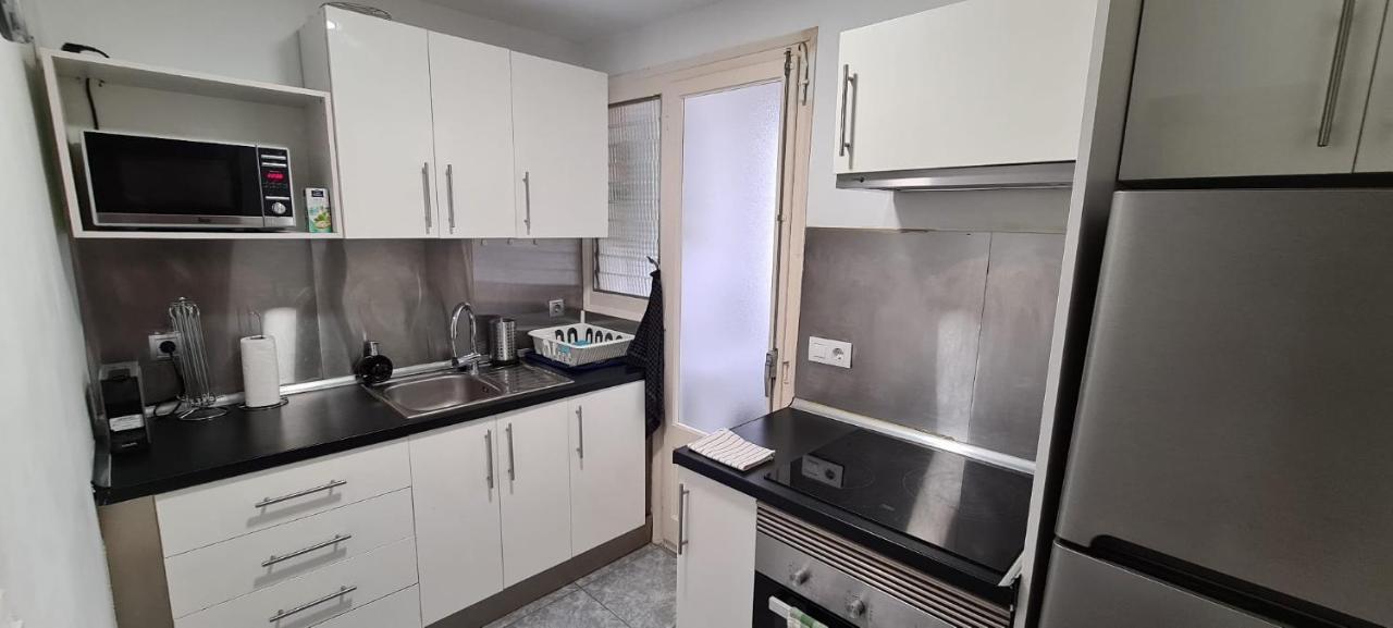 Habitaciones Camp Nou Apartment لوسبيتاليت دي يوبريغات المظهر الخارجي الصورة