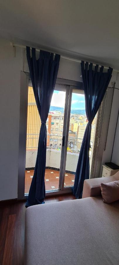 Habitaciones Camp Nou Apartment لوسبيتاليت دي يوبريغات المظهر الخارجي الصورة