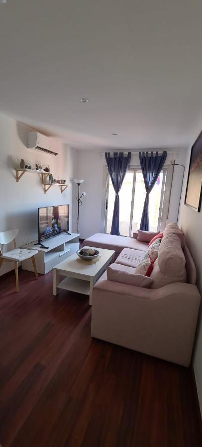 Habitaciones Camp Nou Apartment لوسبيتاليت دي يوبريغات المظهر الخارجي الصورة